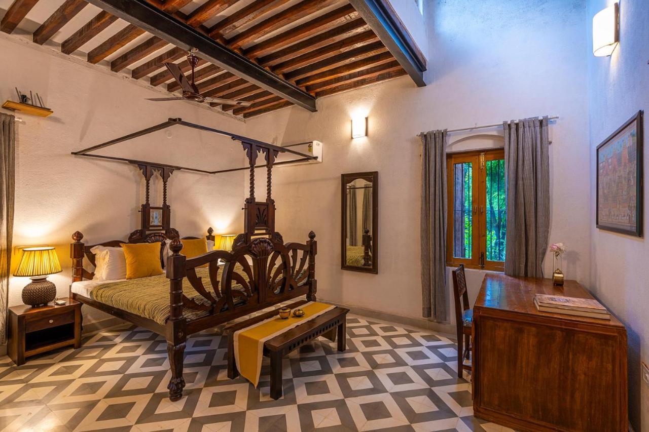 Stayvista'S Peepal Haveli - Rustic Kothi With Terrace, Breathtaking View & Bonfire Narainpur  Екстериор снимка